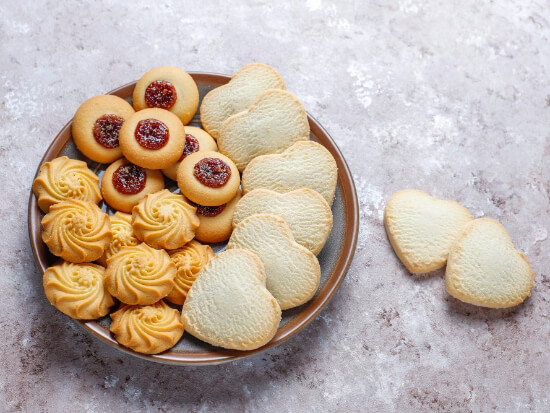 assortment-delicious-fresh-cookies